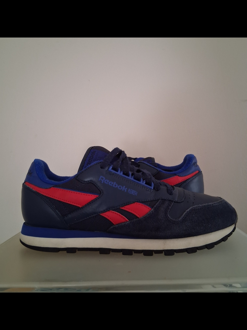 Men's  Reebok Classic Leather Running Shoes Size 8